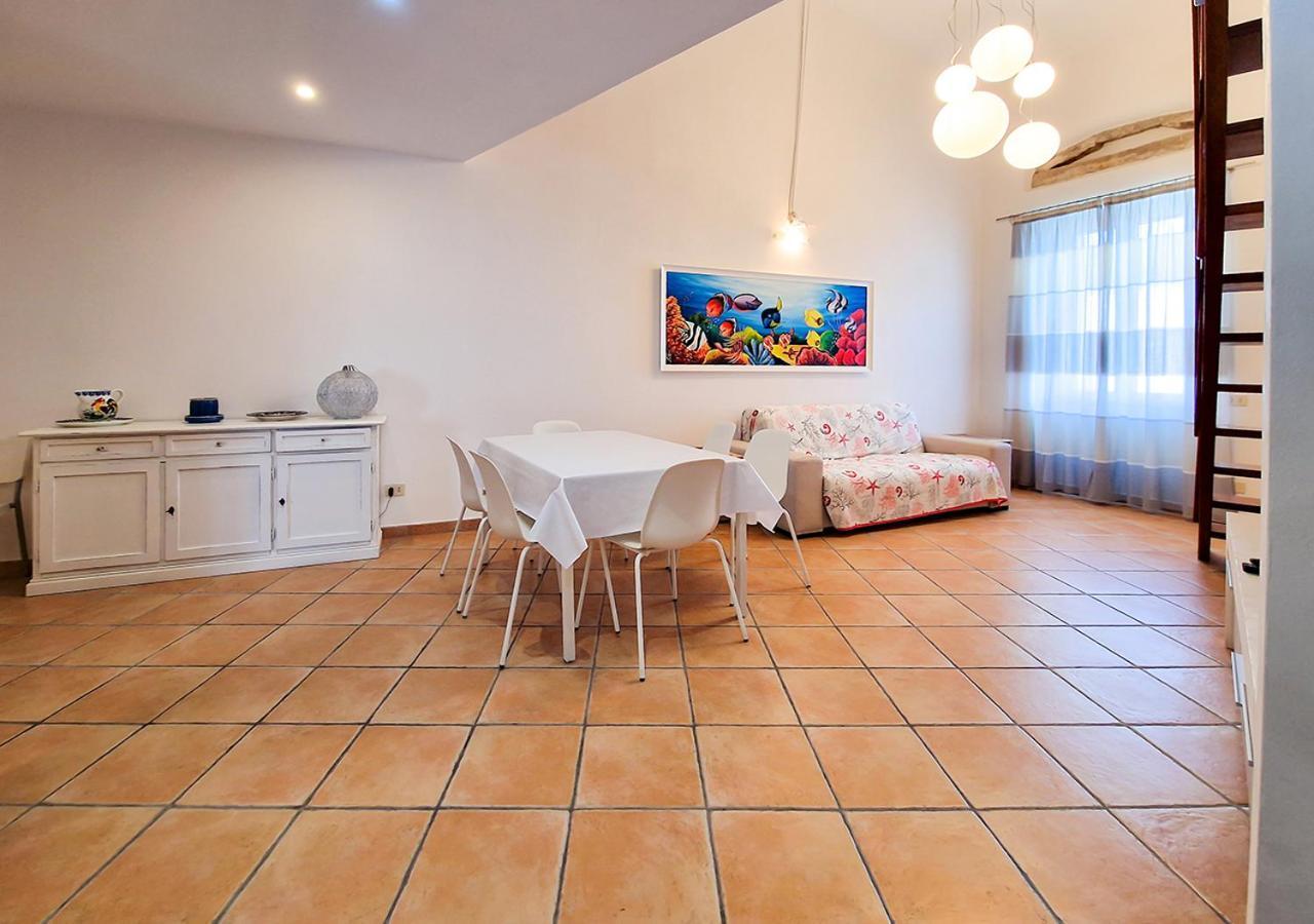 Murphy Holiday Home - Residenza Baro La Maddalena  Exteriör bild