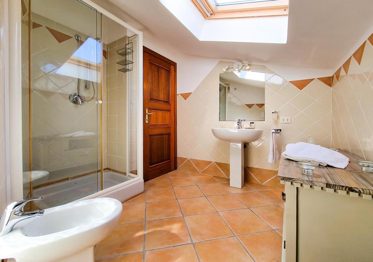 Murphy Holiday Home - Residenza Baro La Maddalena  Exteriör bild