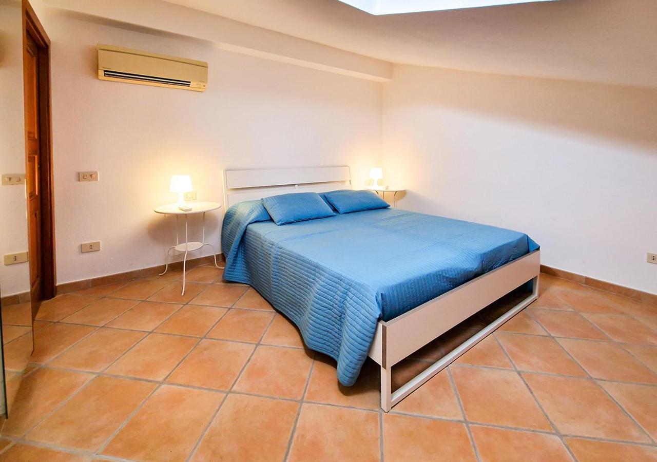 Murphy Holiday Home - Residenza Baro La Maddalena  Exteriör bild